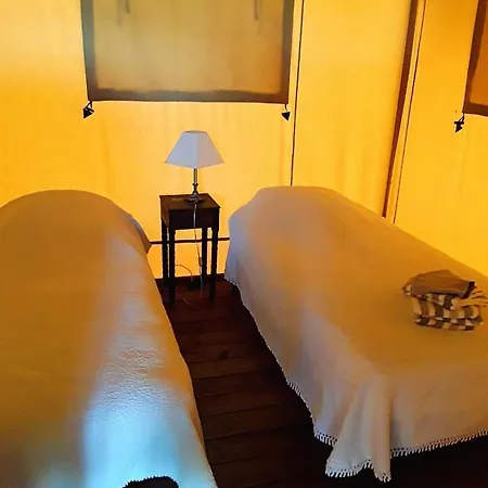 Le De Loge & Broc * La Possonniere